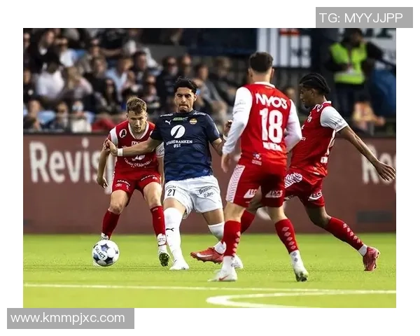 利勒斯特罗姆与斯特罗姆加斯特的精彩比分对决分析与回顾